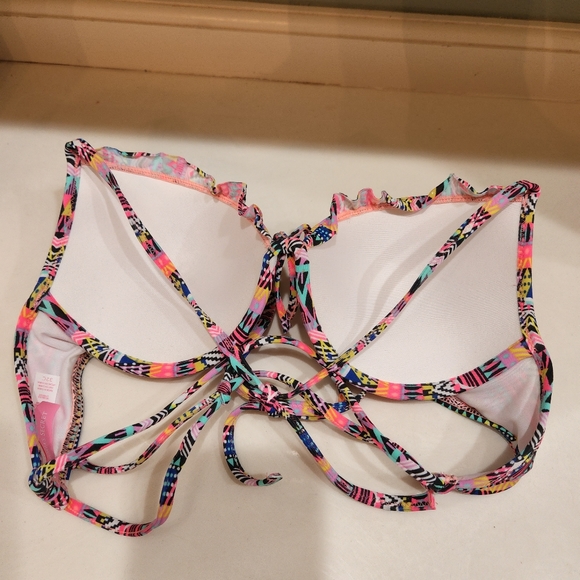 Victoria's Secret Geometric Pink Blue Black 32C Top M Bottom 2 Piece Bikini Swim - Picture 4 of 13